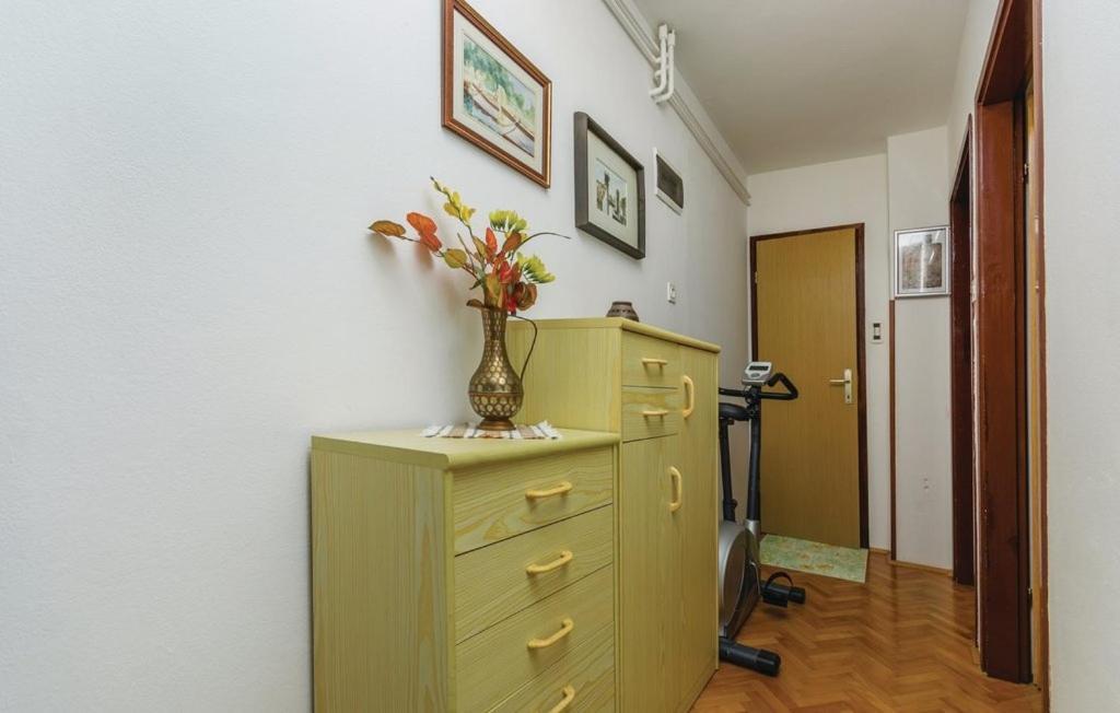 Apartments With A Parking Space Novigrad - 14408 Exterior foto